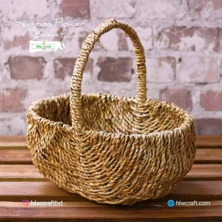 Seagrass Flower Basket - Image 3